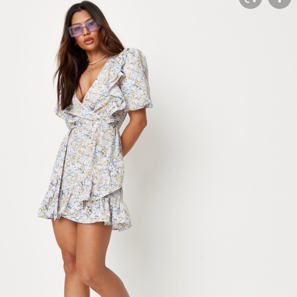 Misguided Puffer Sleeve Floral Dress